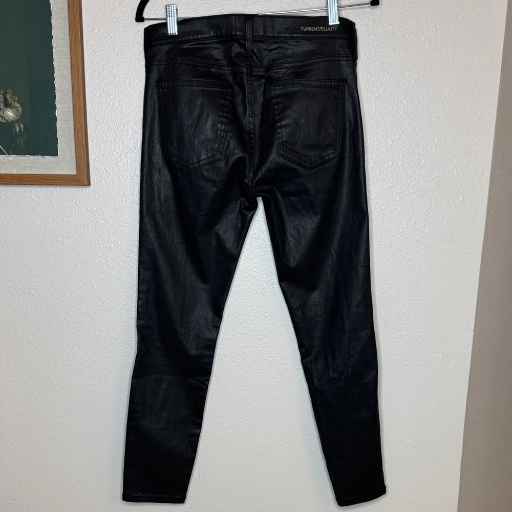 Current/Elliott Stiletto Black Coated Skinny Jeans size 28‎